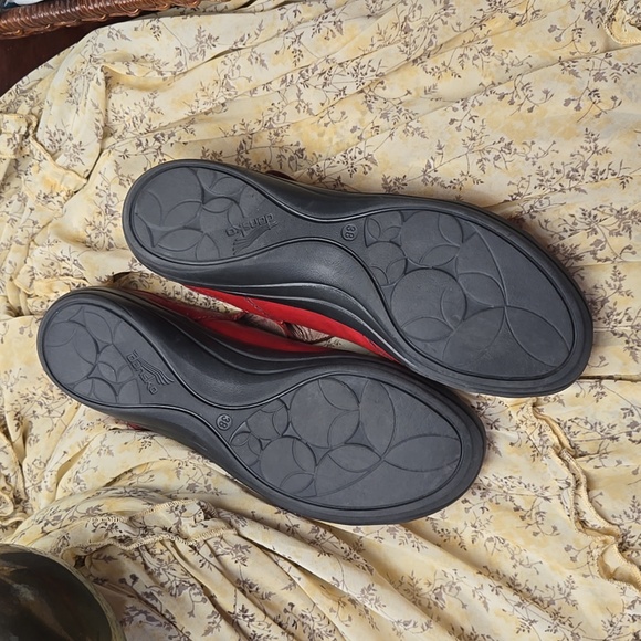 Dansko Mathilda, Red Mary Janes, Size 38/US 8 Leather Adjustable Flats - Picture 5 of 7